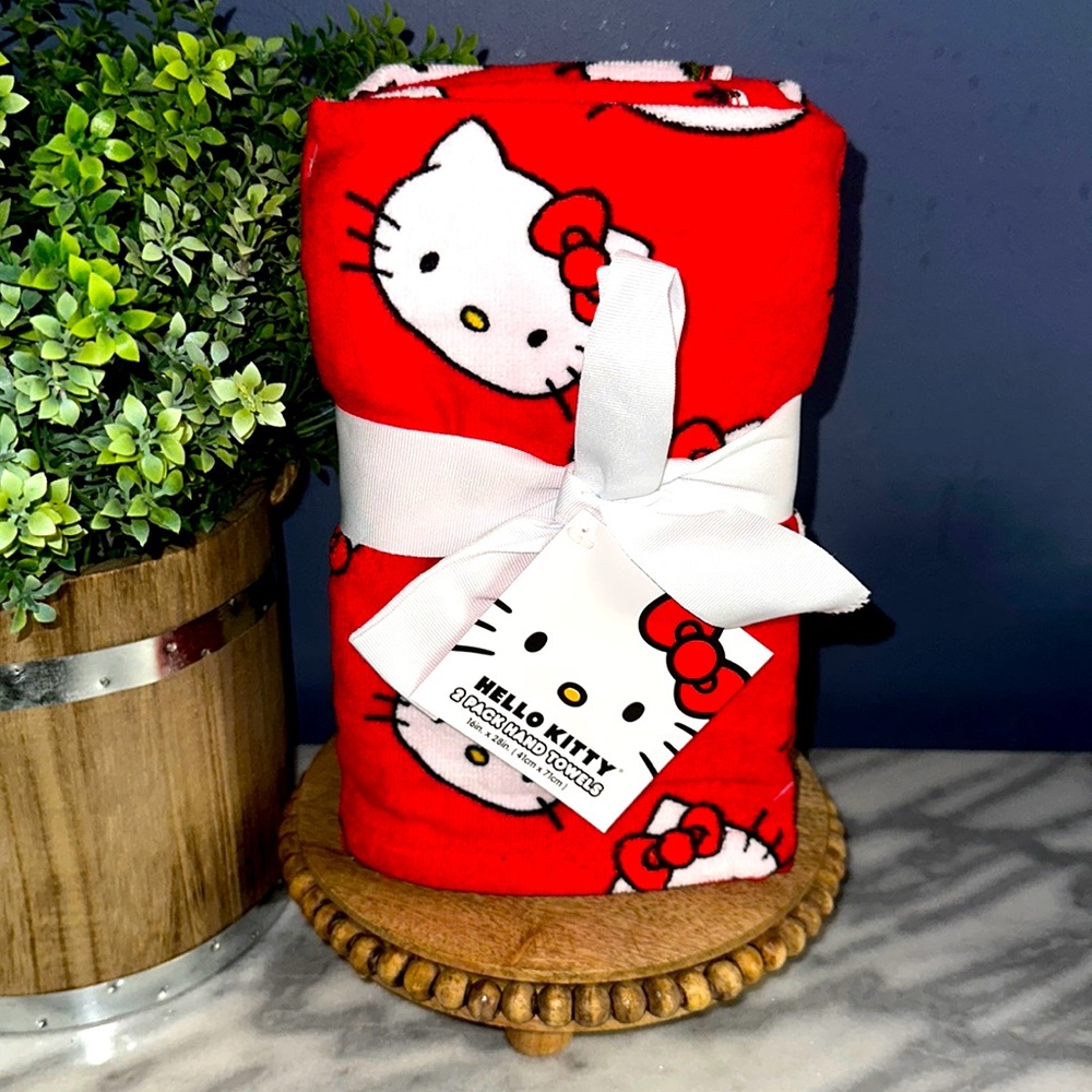 Hello kitty hand towels set of 2 - Picture 1 of 3